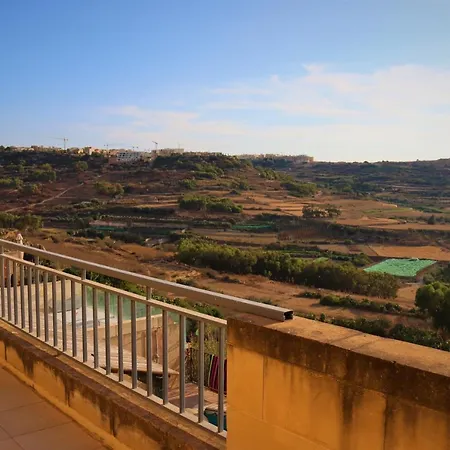 Sea Valley View Gozo בית נופש